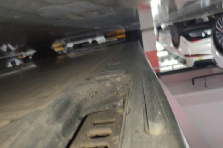 Used BMW i3 2022 eDrive 35 L Right Side Sill