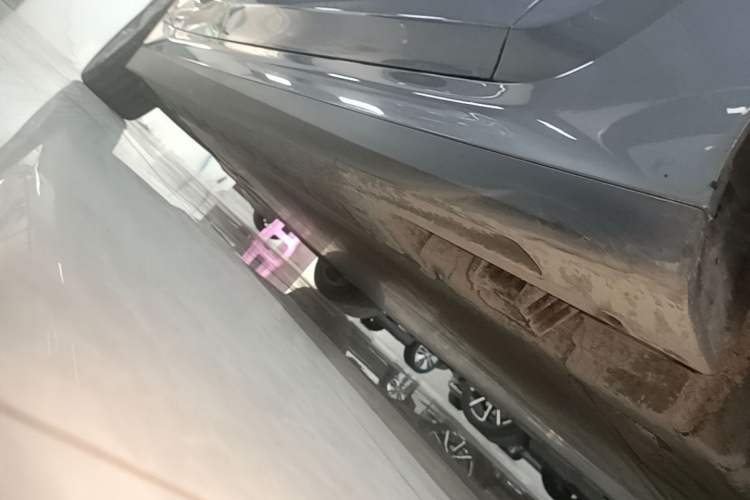 Used BMW i3 2022 eDrive 35 L Right Side Sill