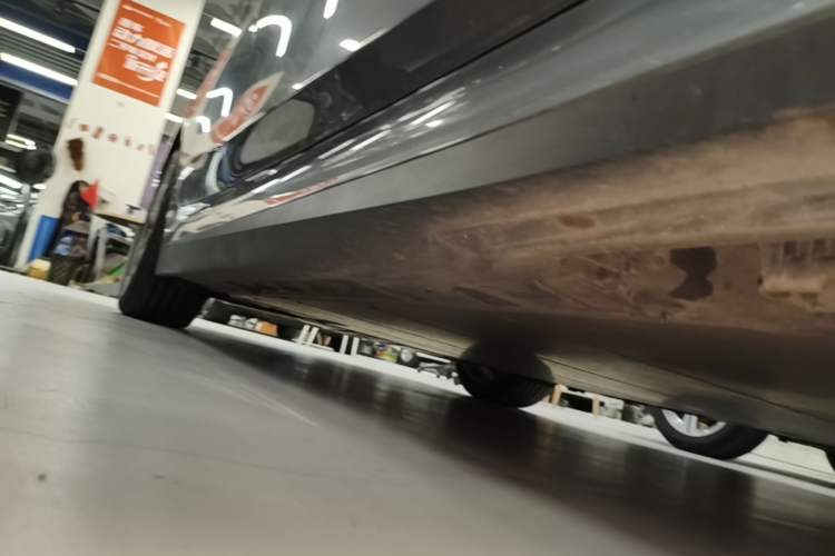 Used BMW i3 2022 eDrive 35 L Right Side Sill