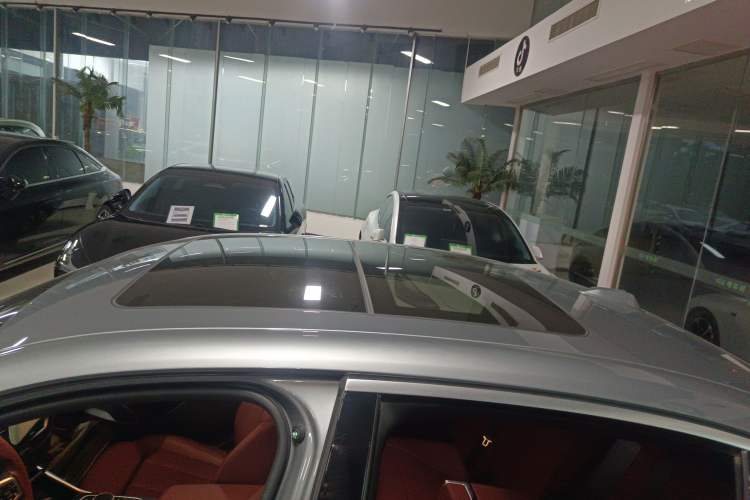 Used BMW i3 2022 eDrive 35 L Roof