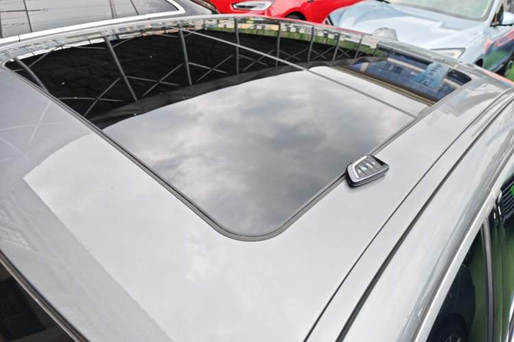 Used BMW i3 2022 eDrive 35 L Roof