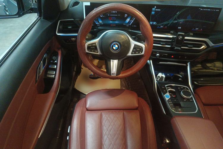 Used BMW i3 2022 eDrive 35 L Steering Wheel