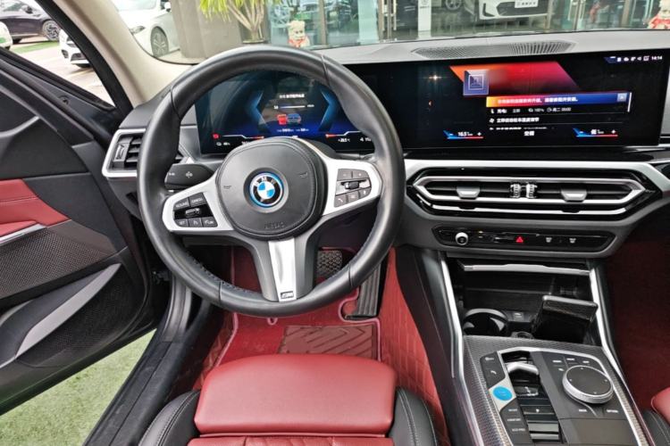 Used BMW i3 2022 eDrive 35 L Steering Wheel