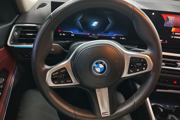 Used BMW i3 2022 eDrive 35 L Steering Wheel