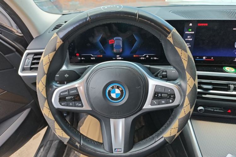 Used BMW i3 2022 eDrive 35 L Steering Wheel