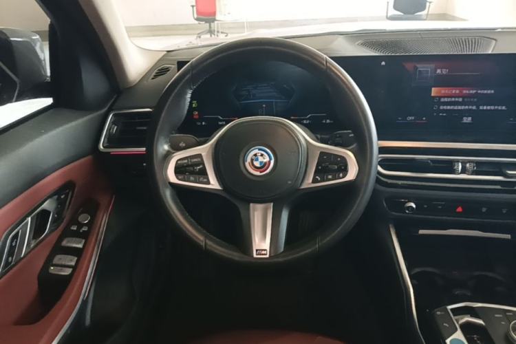 Used BMW i3 2022 eDrive 35 L Steering Wheel