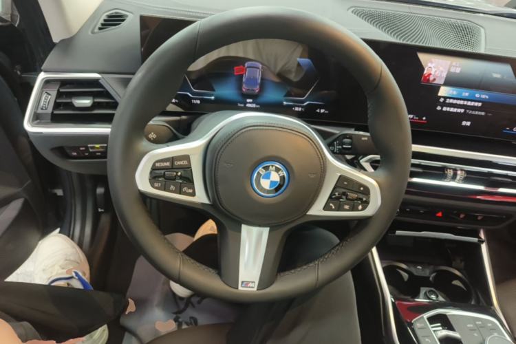 Used BMW i3 2022 eDrive 35 L Steering Wheel