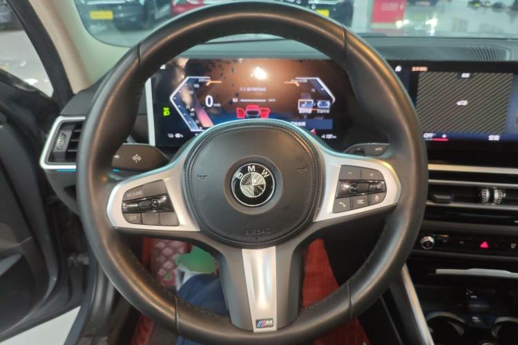 Used BMW i3 2022 eDrive 35 L Steering Wheel