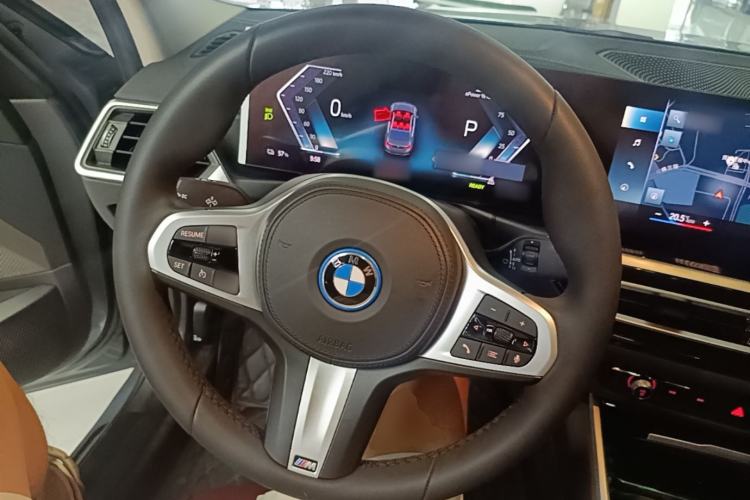 Used BMW i3 2022 eDrive 35 L Steering Wheel
