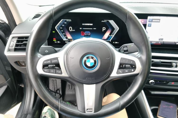 Used BMW i3 2022 eDrive 35 L Steering Wheel