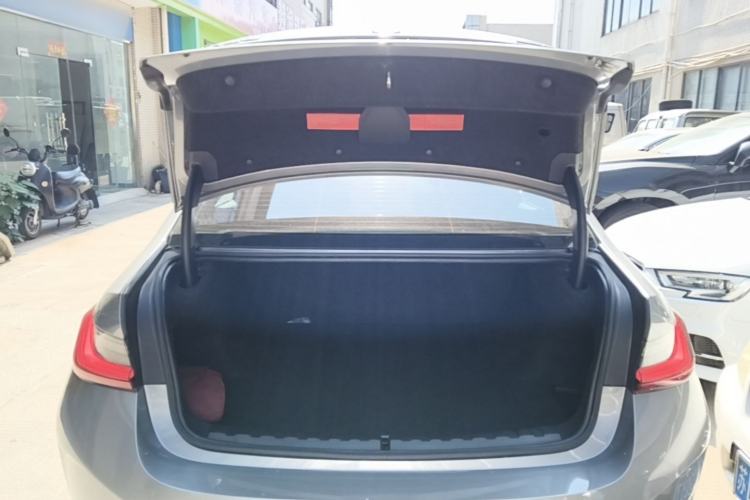 Used BMW i3 2022 eDrive 35 L Trunk