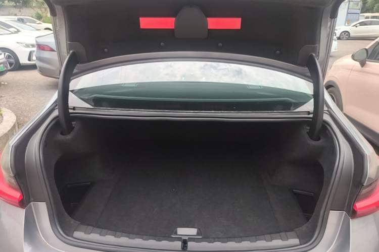 Used BMW i3 2022 eDrive 35 L Trunk