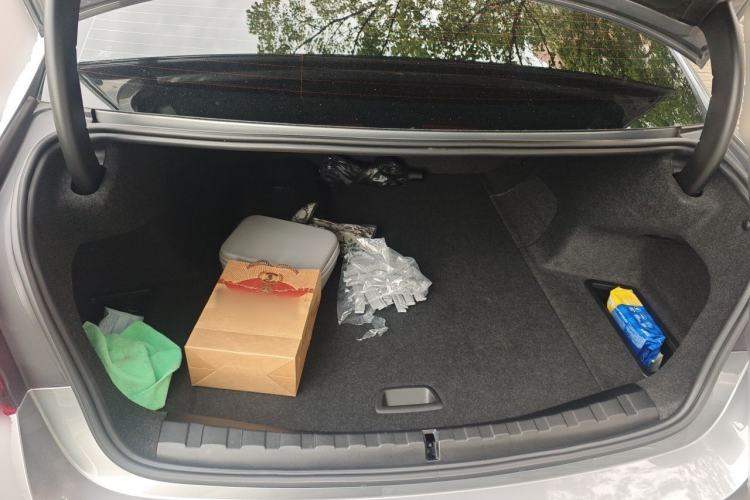 Used BMW i3 2022 eDrive 35 L Trunk
