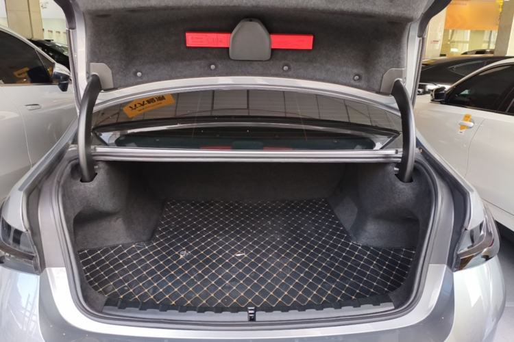 Used BMW i3 2022 eDrive 35 L Trunk