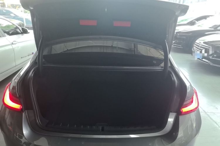 Used BMW i3 2022 eDrive 35 L Trunk