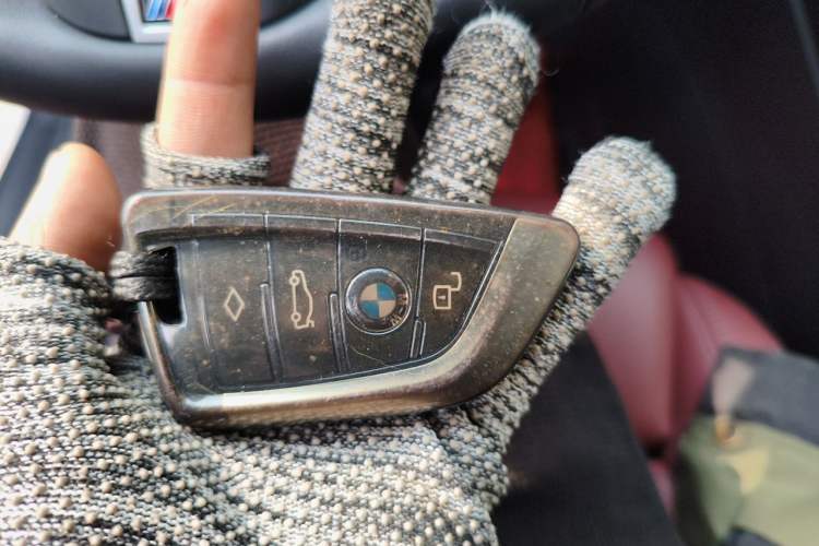 Used BMW i3 2022 eDrive 35 L Vehicle Key