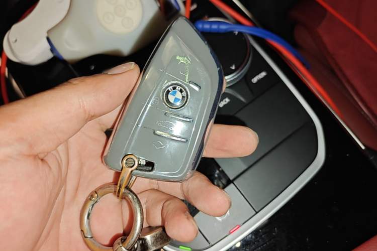 Used BMW i3 2022 eDrive 35 L Vehicle Key