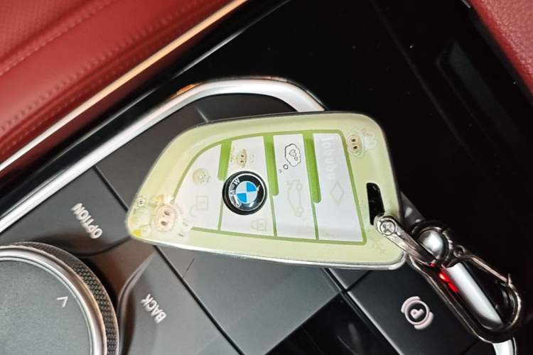 Used BMW i3 2022 eDrive 35 L Vehicle Key