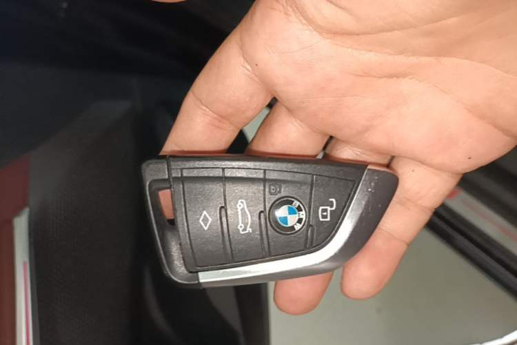 Used BMW i3 2022 eDrive 35 L Vehicle Key
