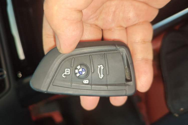Used BMW i3 2022 eDrive 35 L Vehicle Key