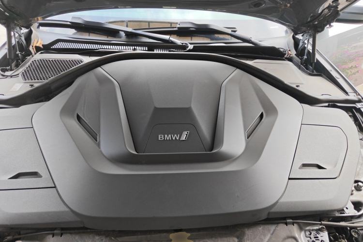 Used BMW i3 2022 eDrive 35 L Engine Bay