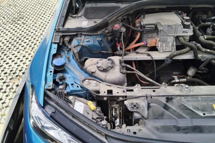 Used BMW i3 2022 eDrive 35 L Engine Bay Right