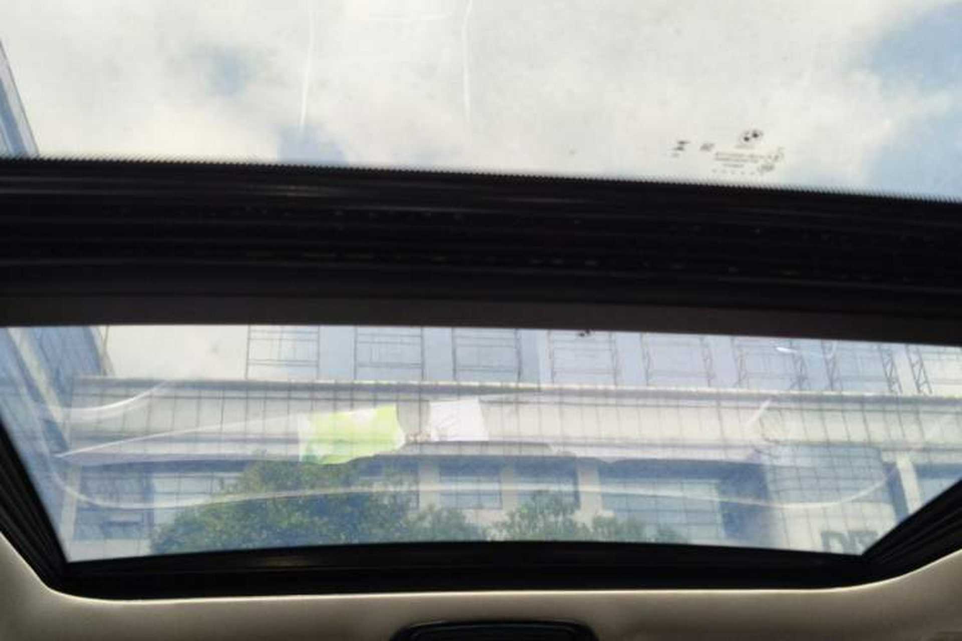Used BMW i3 2022 eDrive 35 L Headliner