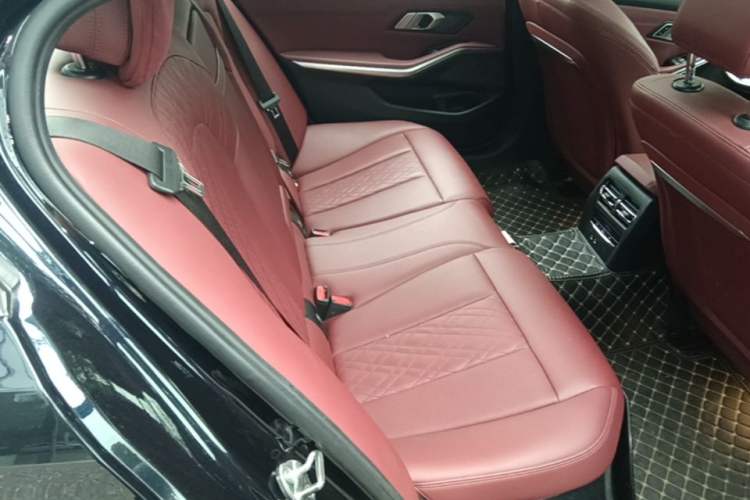 Used BMW i3 2022 eDrive 35 L Left Rear Seat