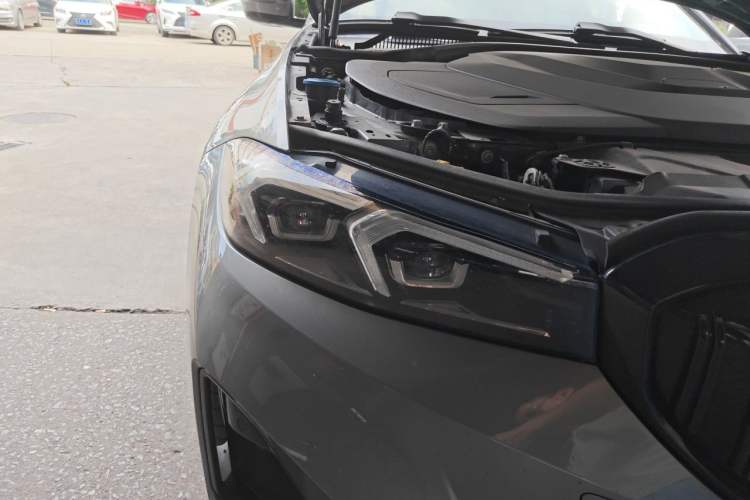 Used BMW i3 2022 eDrive 35 L Right Front Headlight