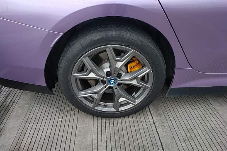 Used BMW i3 2022 eDrive 35 L Exterior 5