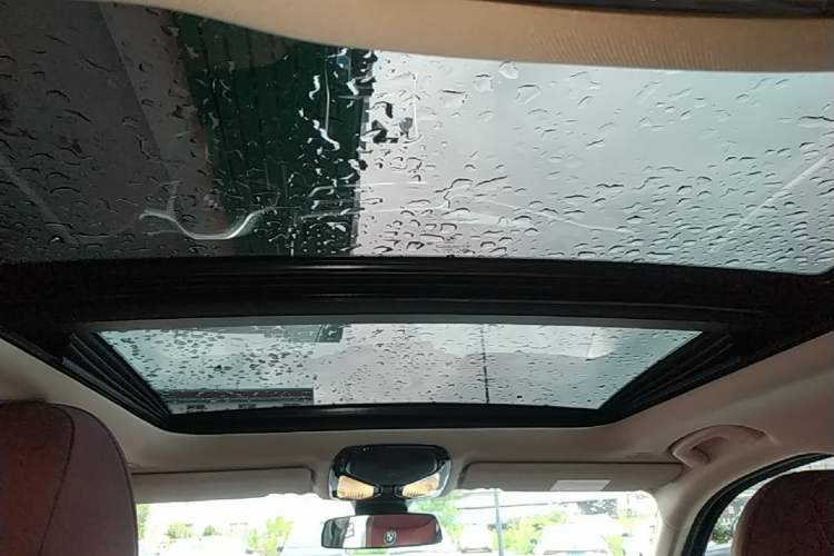 Used BMW i3 2022 eDrive 35 L Headliner