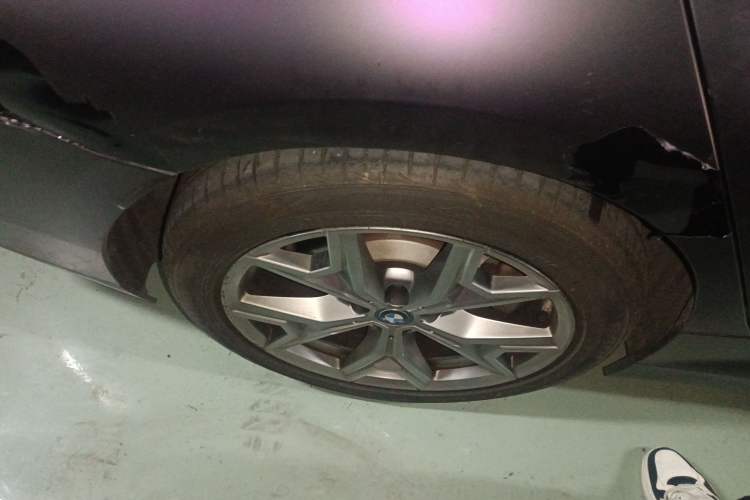 Used BMW i3 2022 eDrive 35 L Right Rear Wheel Hub
