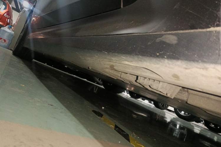 Used BMW i3 2022 eDrive 35 L Right Side Sill