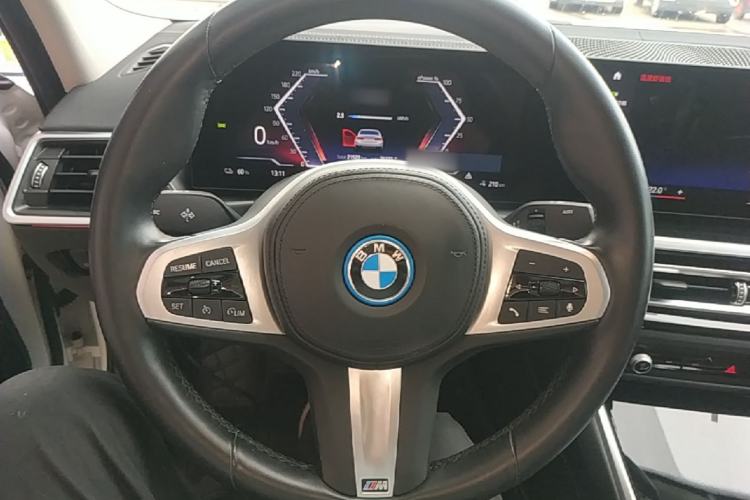 Used BMW i3 2022 eDrive 35 L Steering Wheel