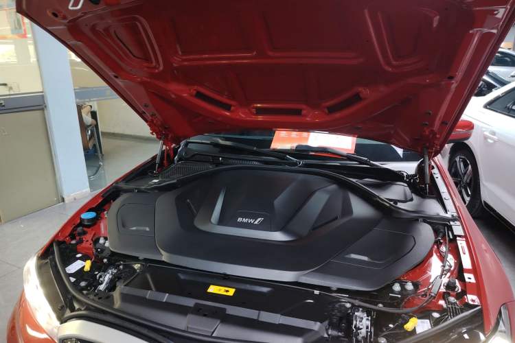 Used BMW i3 2022 eDrive 35 L Engine Bay