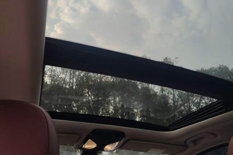 Used BMW i3 2022 eDrive 35 L Headliner