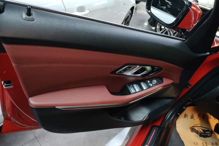 Used BMW i3 2022 eDrive 35 L Left Front Door Interior