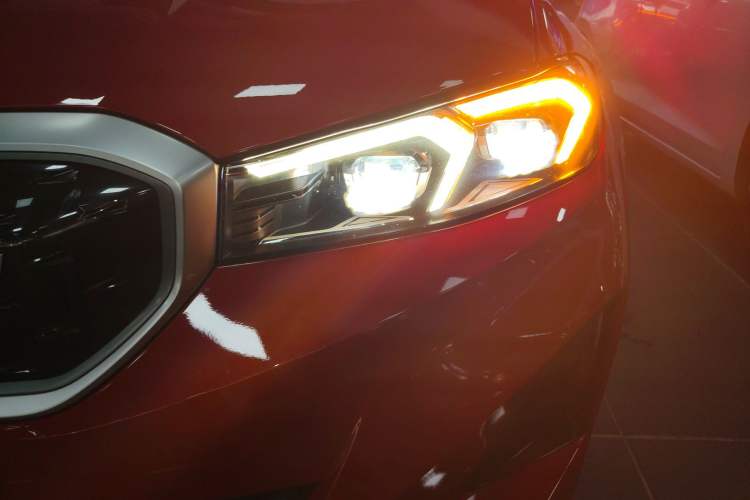 Used BMW i3 2022 eDrive 35 L Left Front Headlight