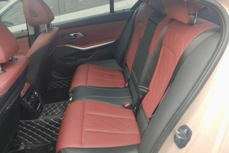 Used BMW i3 2022 eDrive 35 L Left Rear Seat