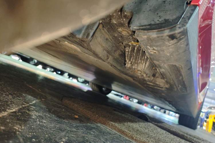 Used BMW i3 2022 eDrive 35 L Left Side Sill