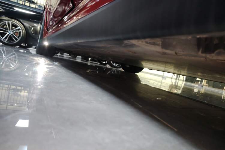 Used BMW i3 2022 eDrive 35 L Left Side Sill