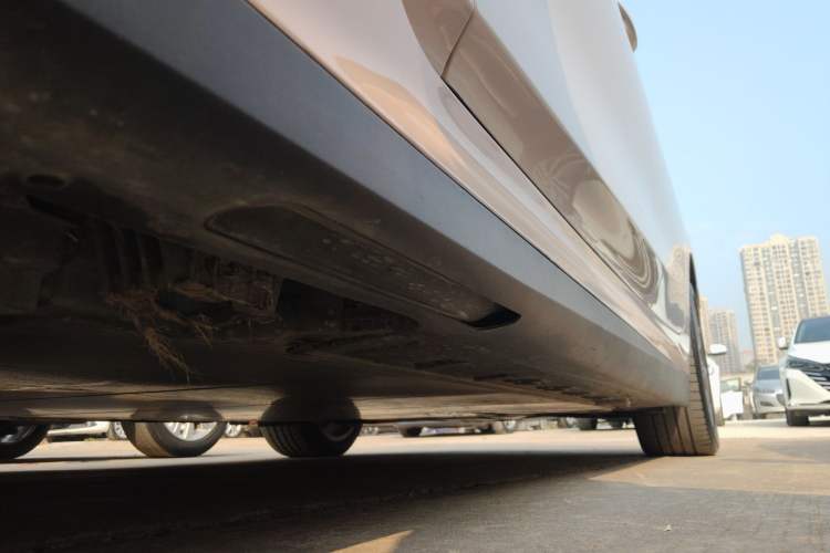 Used BMW i3 2022 eDrive 35 L Left Side Sill