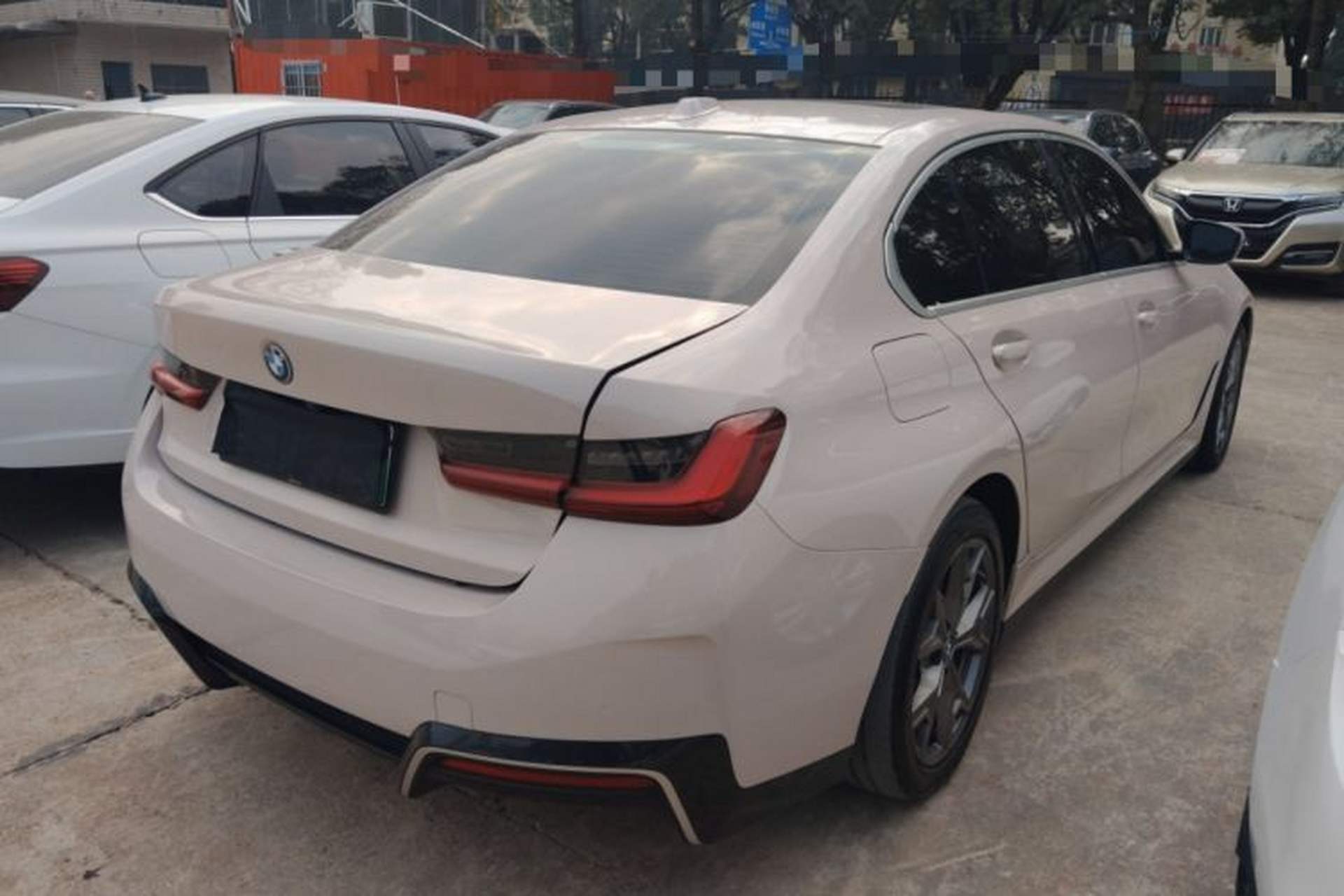 Used BMW i3 2022 eDrive 35 L Rear Right 45 Deg