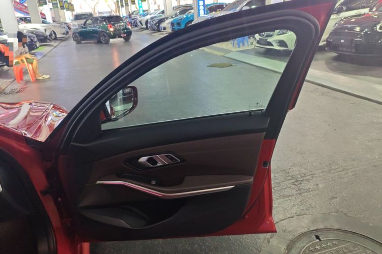 Used BMW i3 2022 eDrive 35 L Right Front Door Interior