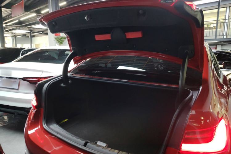 Used BMW i3 2022 eDrive 35 L Trunk