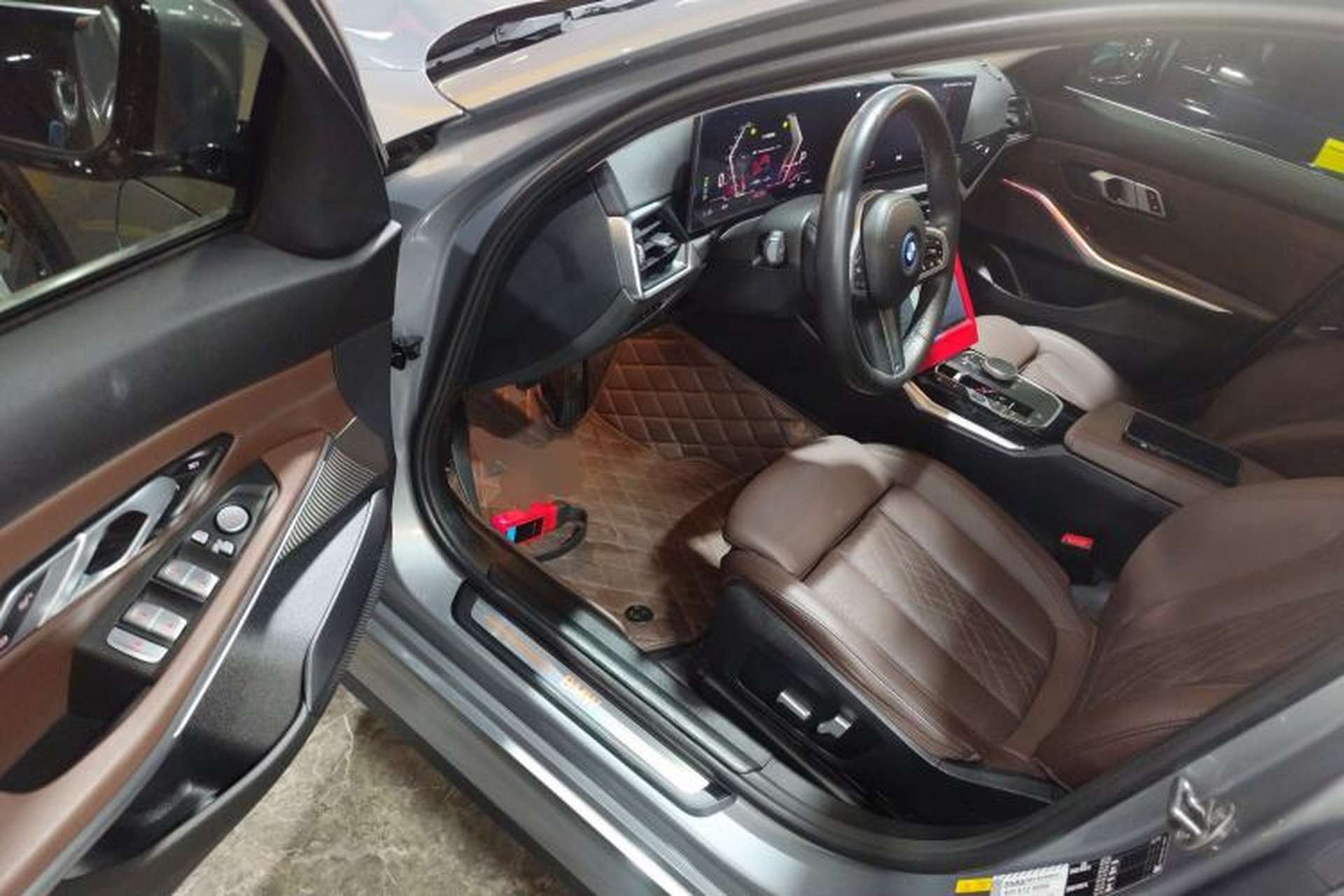 Used BMW i3 2022 eDrive 35 L Driver Seat