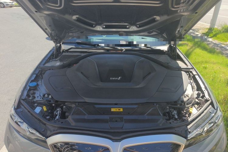 Used BMW i3 2022 eDrive 35 L Engine Bay