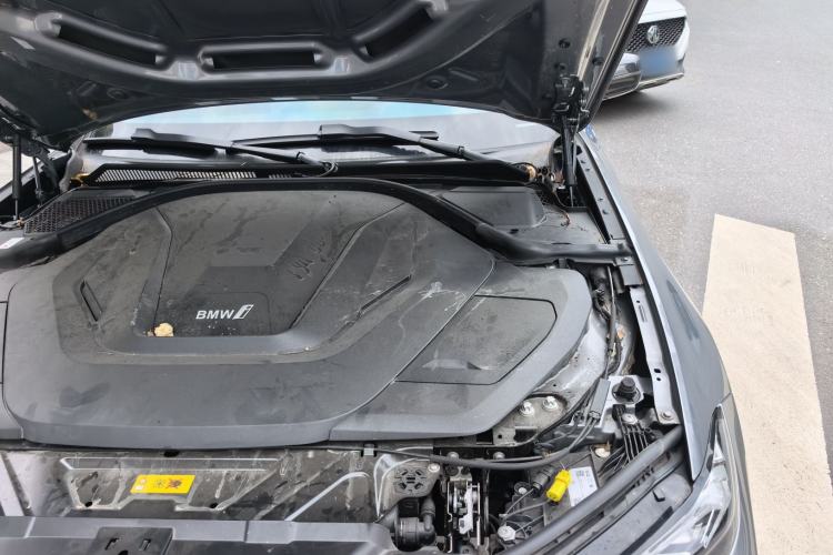 Used BMW i3 2022 eDrive 35 L Engine Bay Left