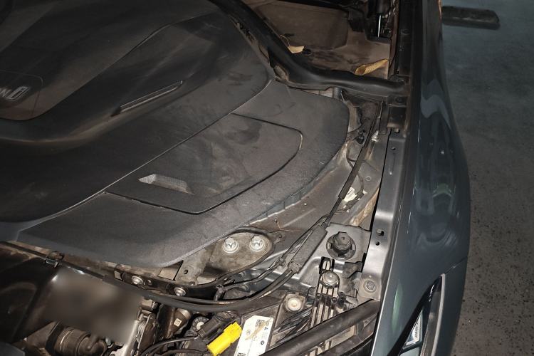 Used BMW i3 2022 eDrive 35 L Engine Bay Left