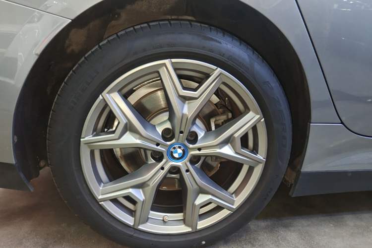 Used BMW i3 2022 eDrive 35 L Exterior 5